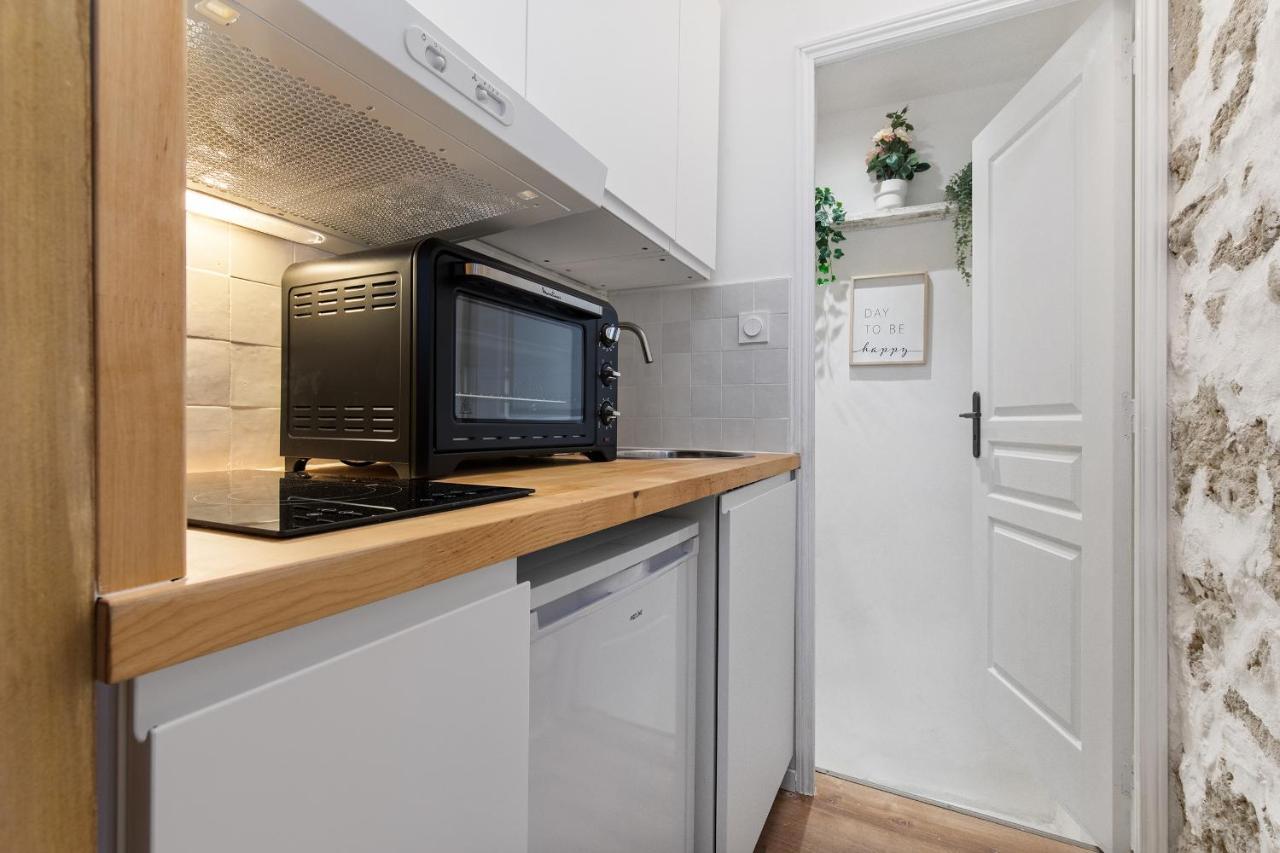 La Loge De Sarah Apartment มงต์เปอลิเยร์ ภายนอก รูปภาพ